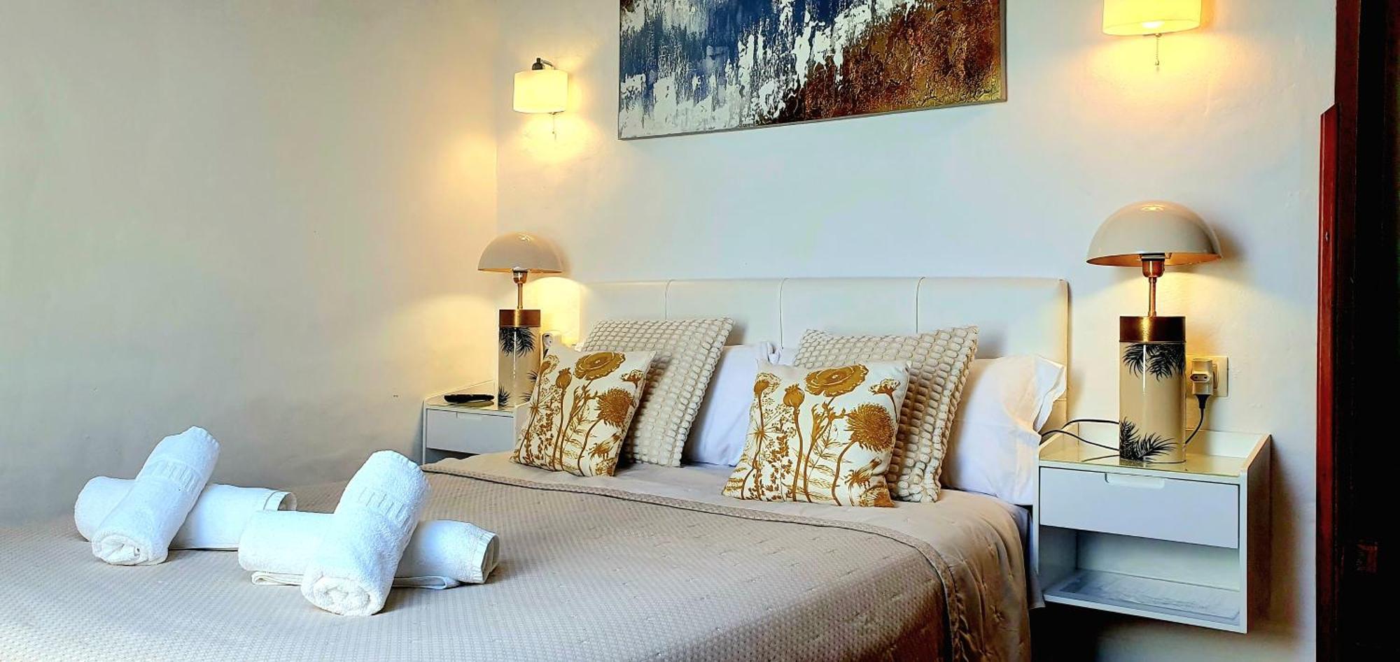El Juacu Guest House Llanes Ngoại thất bức ảnh