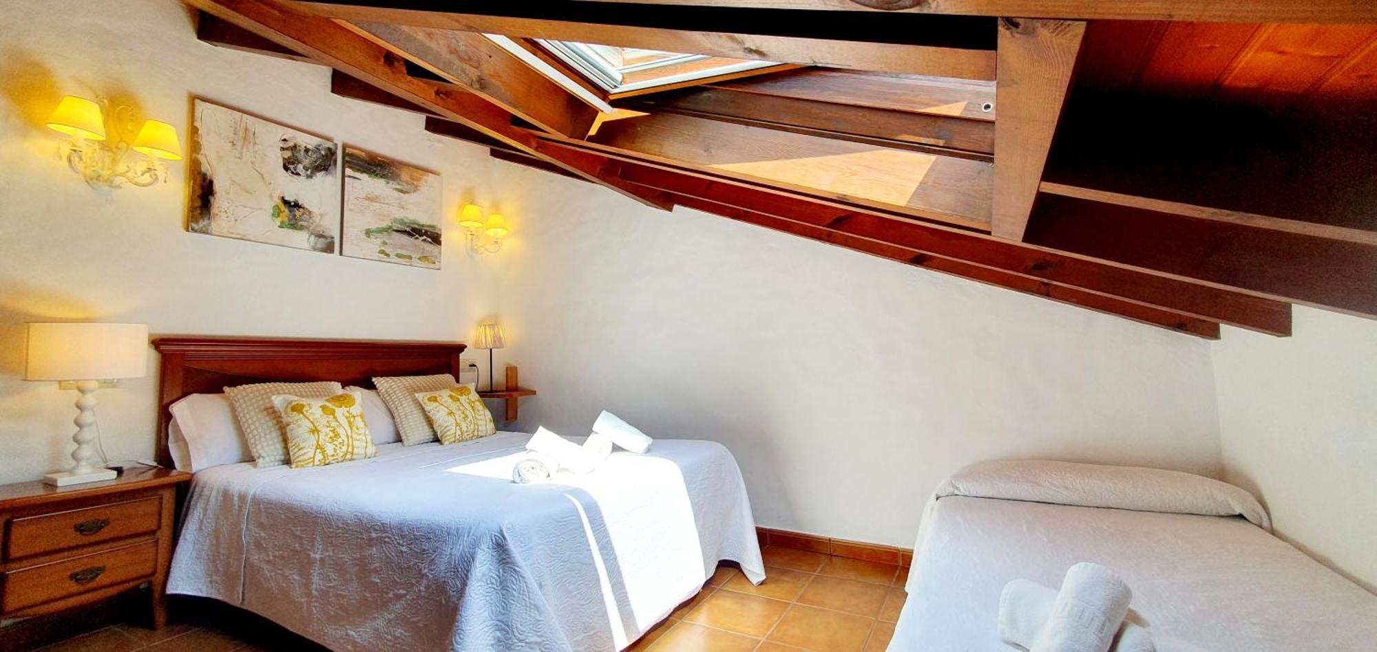 El Juacu Guest House Llanes Ngoại thất bức ảnh